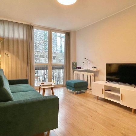 Apartament Przy Atrium, Stacja Metra Rondo Onz วอร์ซอ ภายนอก รูปภาพ